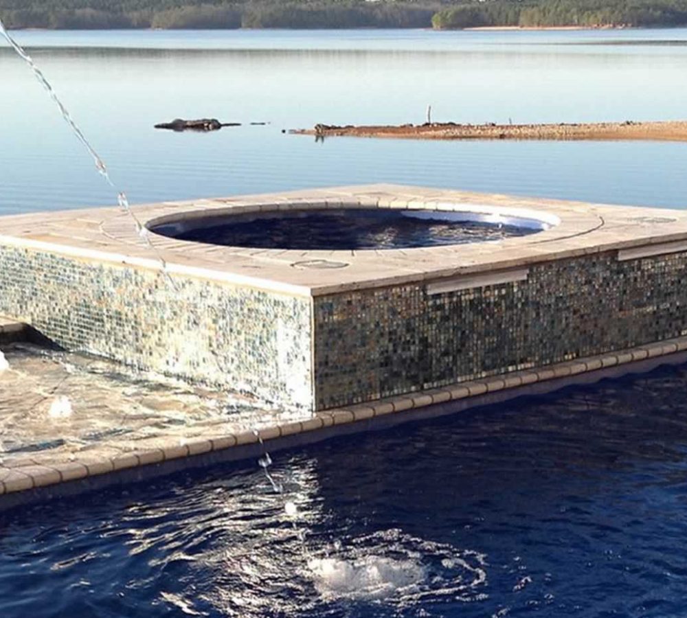 The Sorrento Spa (Round) – In Ground Fiberglass Pool next to lake